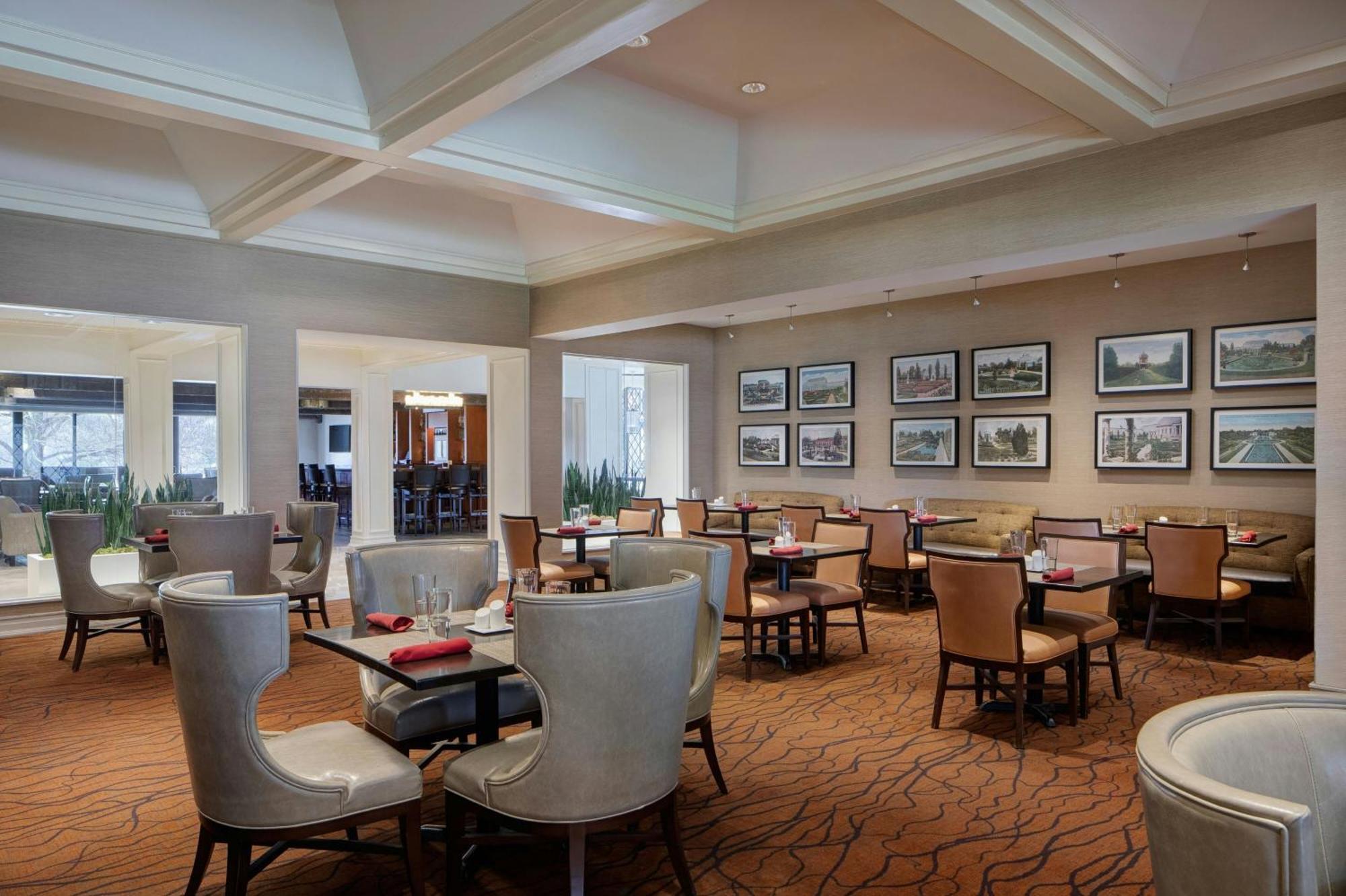 Sheraton Westport Lakeside Chalet Maryland Heights Exterior foto